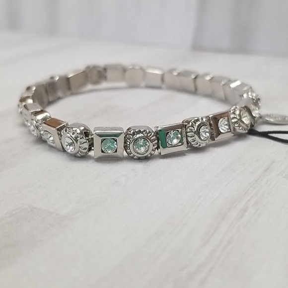 Cookie Lee Jewelry - Cookie Lee Crystal silver glam stretch bracelet-clear NWT